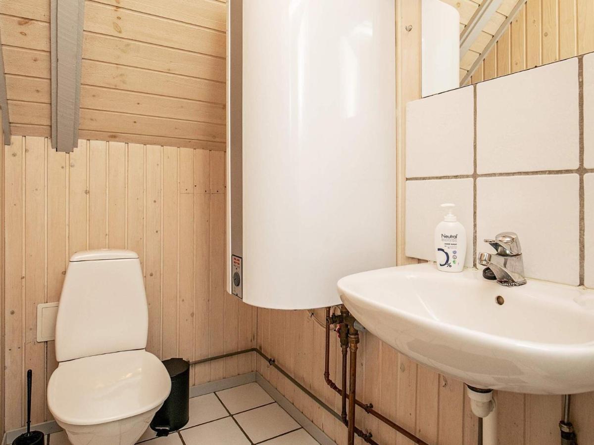 Holiday Home Blavand Cccv Kültér fotó